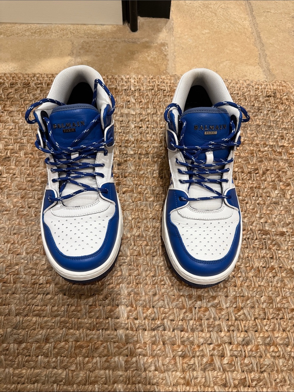 Balmain White and Blue Low-Top Leather Sneakers with Gold Logo